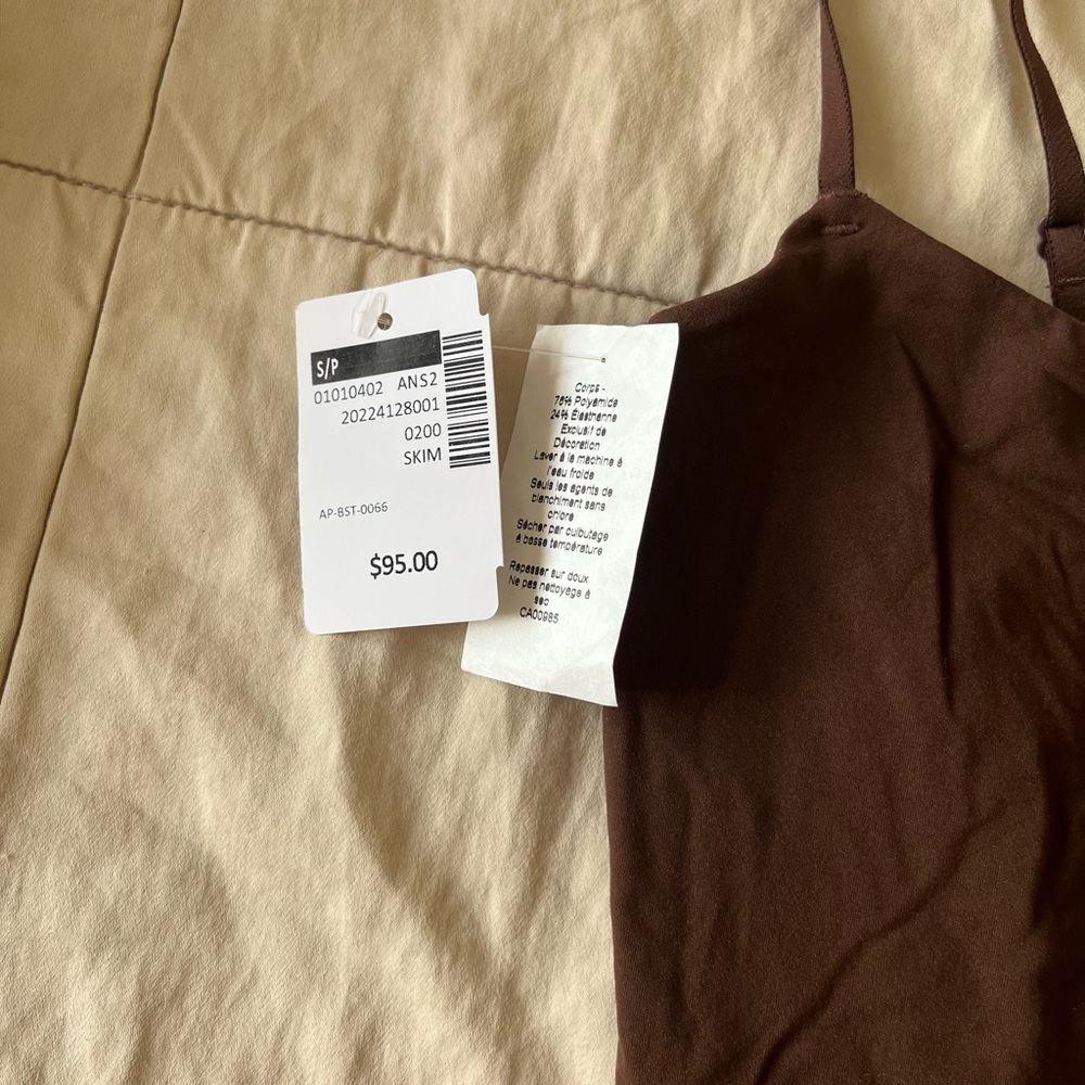 SKIMS
Fits Everybody Cami Bodysuit - Picture 6 of 8